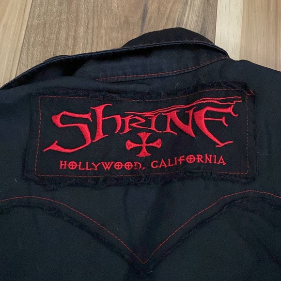 Shrine Gothic red skull sleeveless vest shirt - Picture 3 of 7